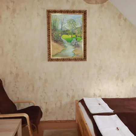 Appartement Arany Dio Fogado à Eger Extérieur photo