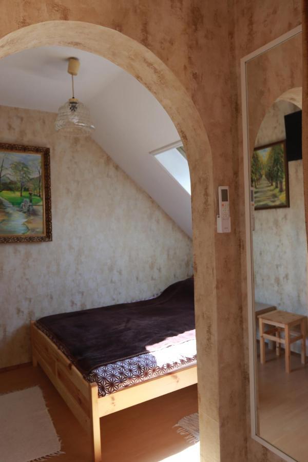 Habitación en casa particular Arany Dio Fogado *